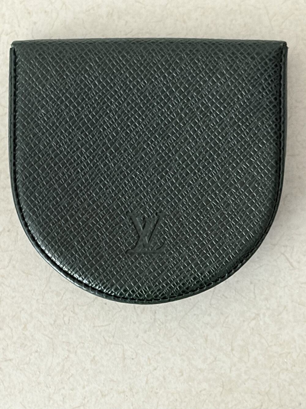 Louis Vuitton Taiga Epicea Green Porte Monnaie Cuvette Coin Purse M30374 1996